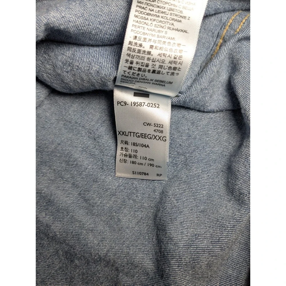 Levi's Men's Relaxed‎ Button Down Long Sleeve Denim Shirt